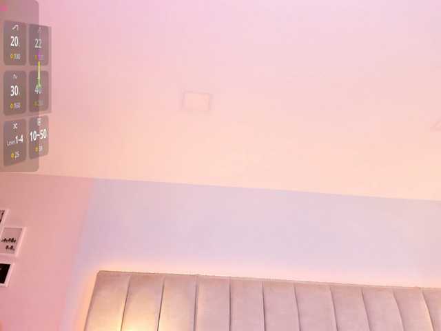 EllaThorne live cam on BongaCams