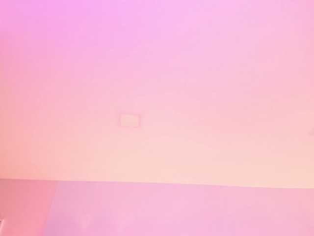 EllaThorne live cam on BongaCams
