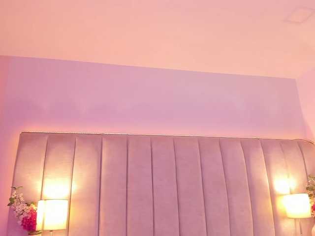 EllaThorne live cam on BongaCams