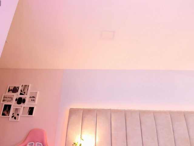 EllaThorne live webcam show