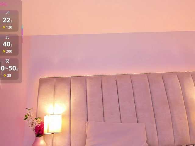 EllaThorne live cam on BongaCams