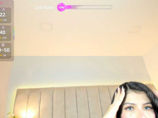 EllaThorne live cam on BongaCams