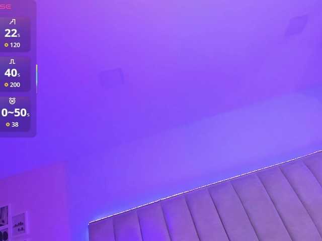 EllaThorne live cam on BongaCams