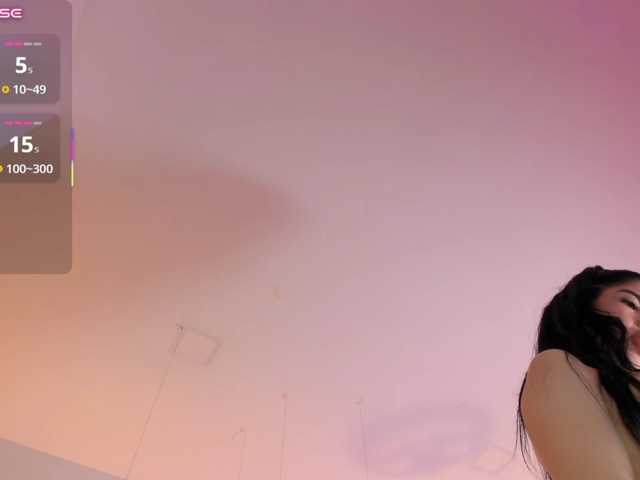 EllaThorne live cam on BongaCams