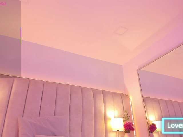EllaThorne live cam on BongaCams