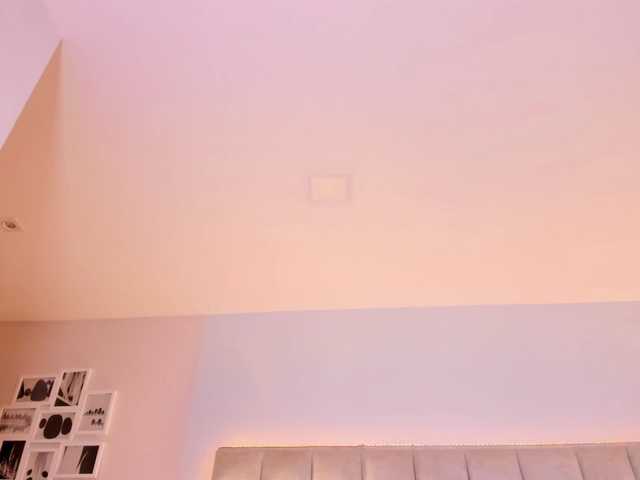EllaThorne live cam on BongaCams