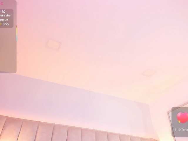 EllaThorne live cam on BongaCams