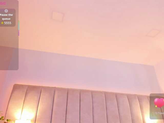 EllaThorne live cam on BongaCams