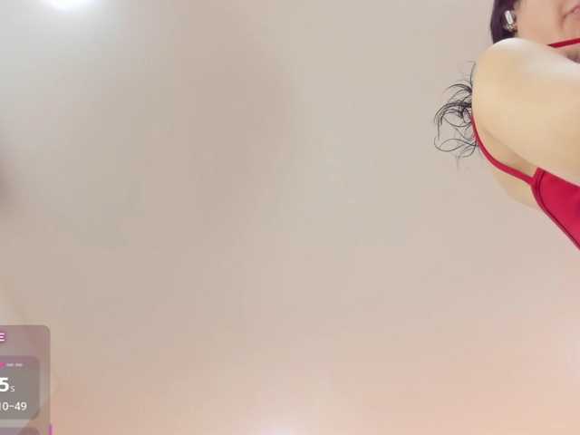 EllaThorne live cam on BongaCams