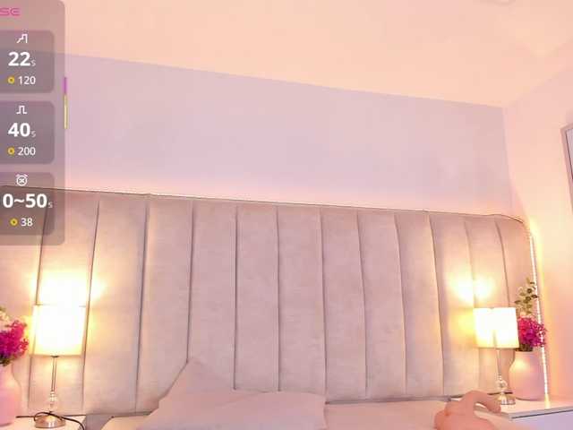 EllaThorne live cam on BongaCams