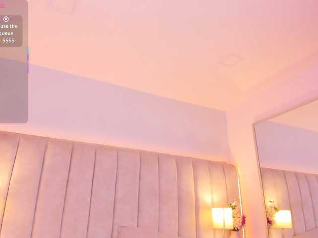 EllaThorne live cam on BongaCams