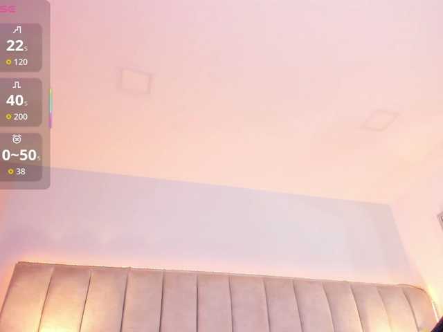 EllaThorne live cam on BongaCams