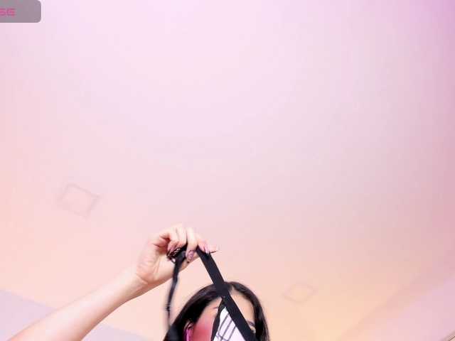 EllaThorne live cam on BongaCams