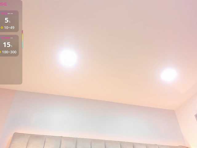 EllaThorne live cam on BongaCams