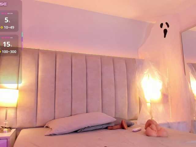 EllaThorne live cam on BongaCams