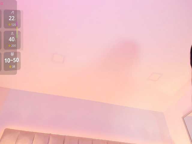 EllaThorne live cam on BongaCams