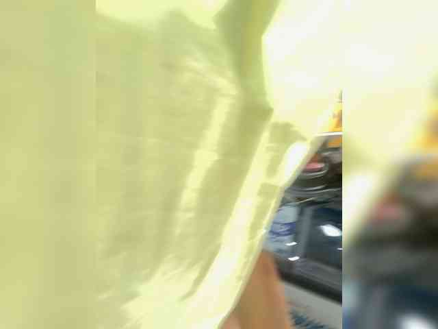 EllaThorne webcam