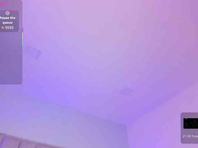 EllaThorne webcam