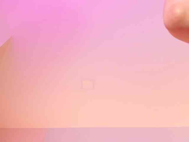 EllaThorne webcam