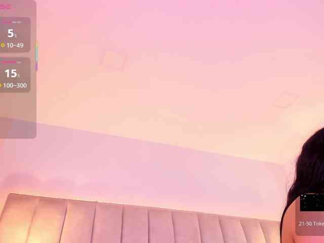 EllaThorne webcam