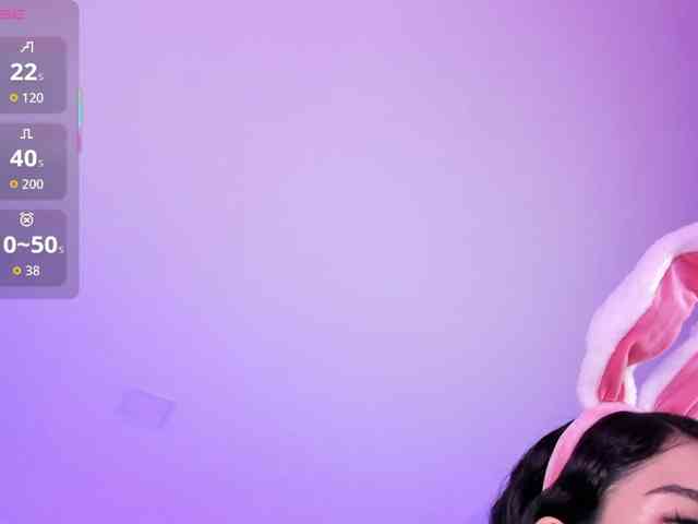 EllaThorne webcam