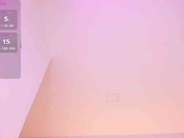 EllaThorne webcam