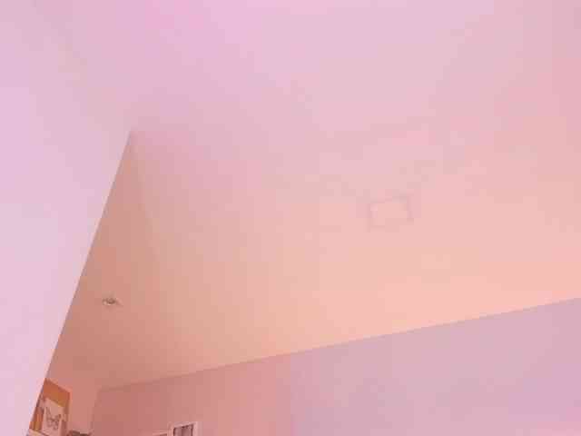 EllaThorne webcam