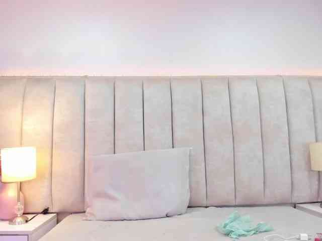 EllaThorne