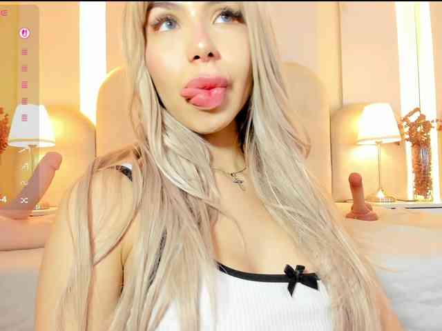 EllaThorne