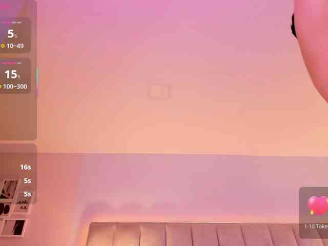 EllaThorne webcam
