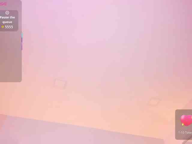 EllaThorne webcam