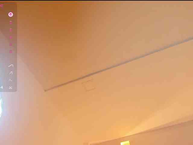 EllaThorne webcam