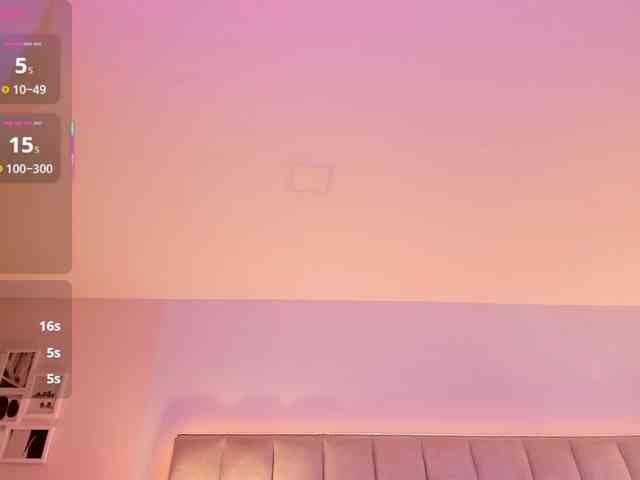 EllaThorne webcam
