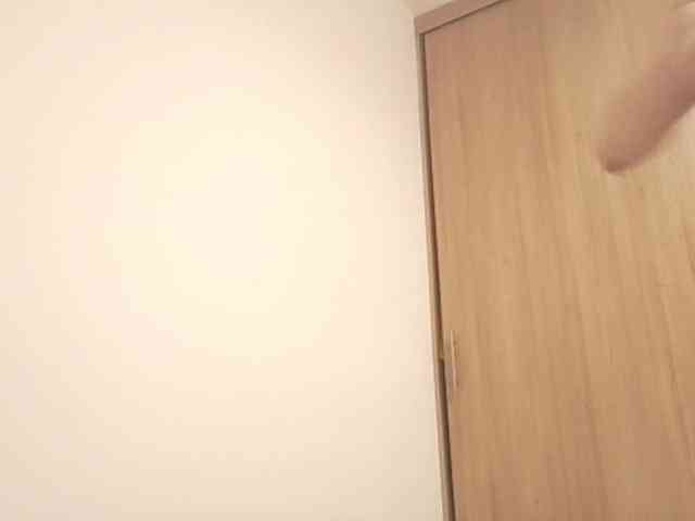 EllaThorne webcam