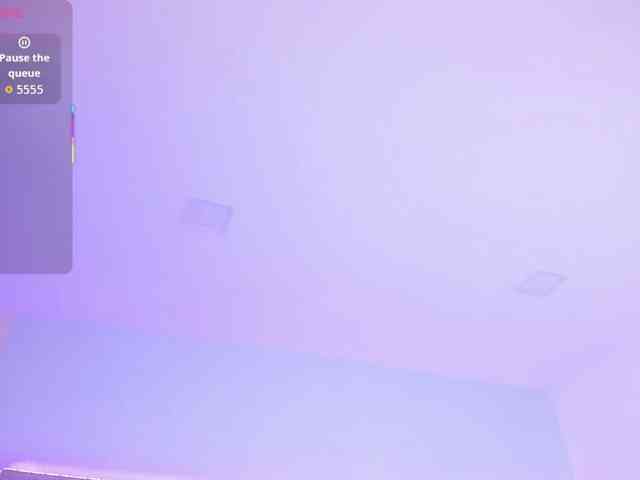 EllaThorne webcam