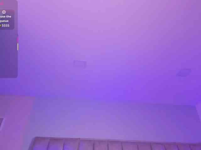 EllaThorne webcam