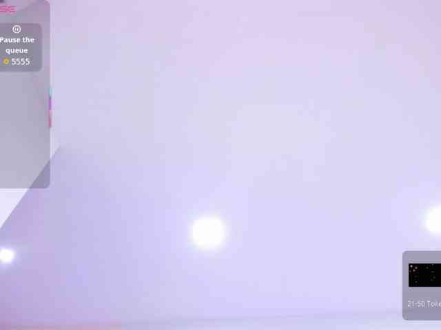 EllaThorne webcam