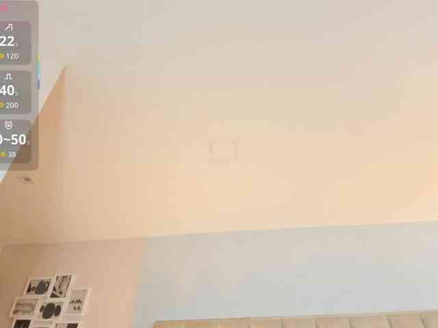 EllaThorne webcam