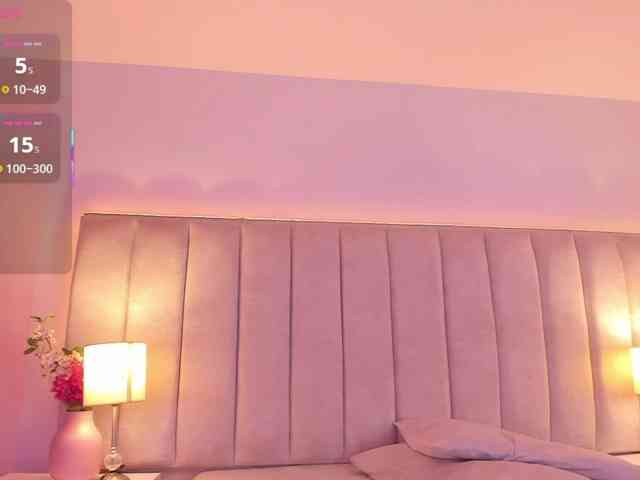EllaThorne webcam