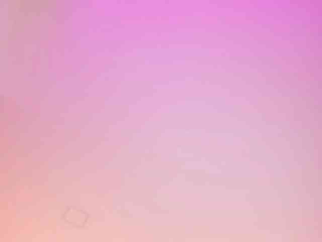 EllaThorne webcam