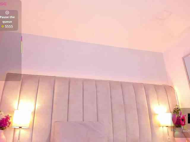 EllaThorne Live Webcam on BongaCams