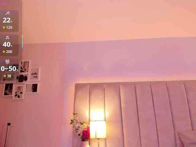 EllaThorne webcam
