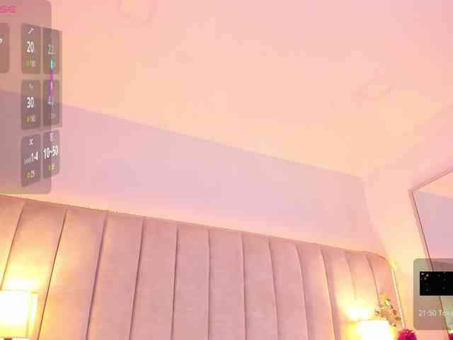 EllaThorne webcam