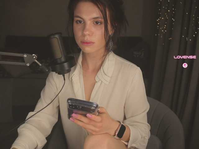 eniigmua live cam on BongaCams