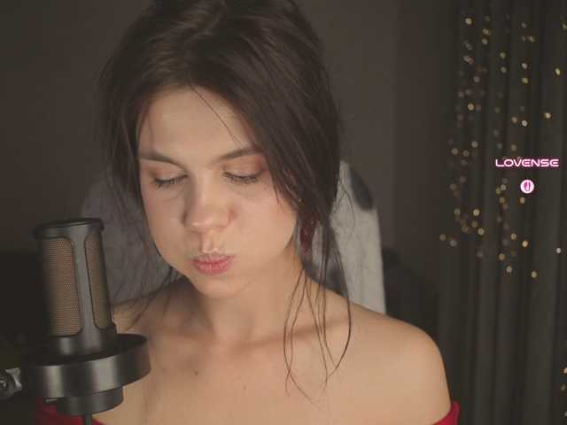 eniigmua live cam on BongaCams
