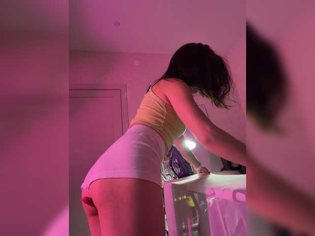 eniigmua live cam on BongaCams