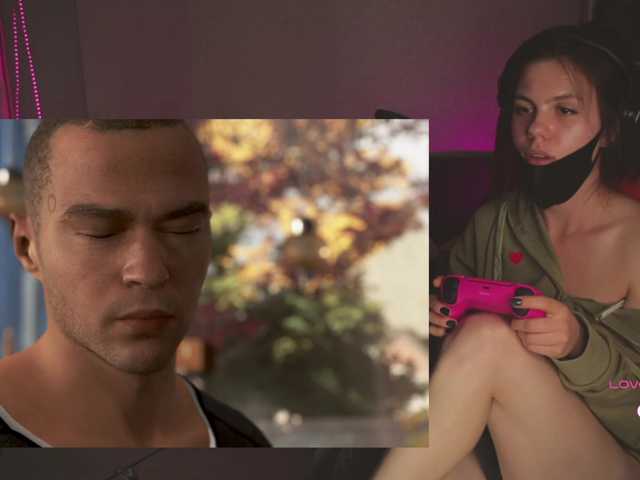 eniigmua live cam on BongaCams