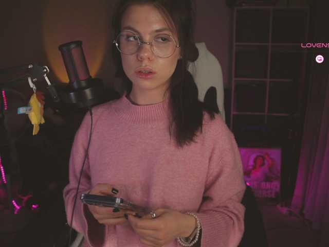 eniigmua live cam on BongaCams