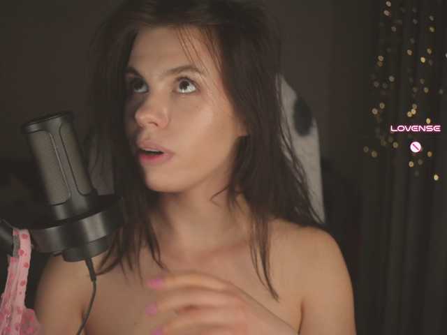 eniigmua live cam on BongaCams