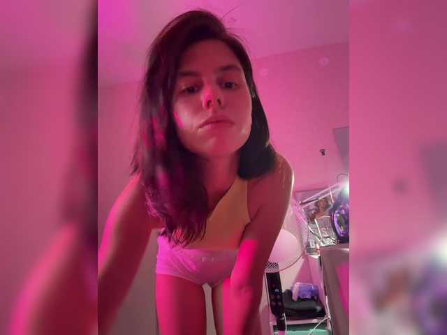 eniigmua live cam on BongaCams